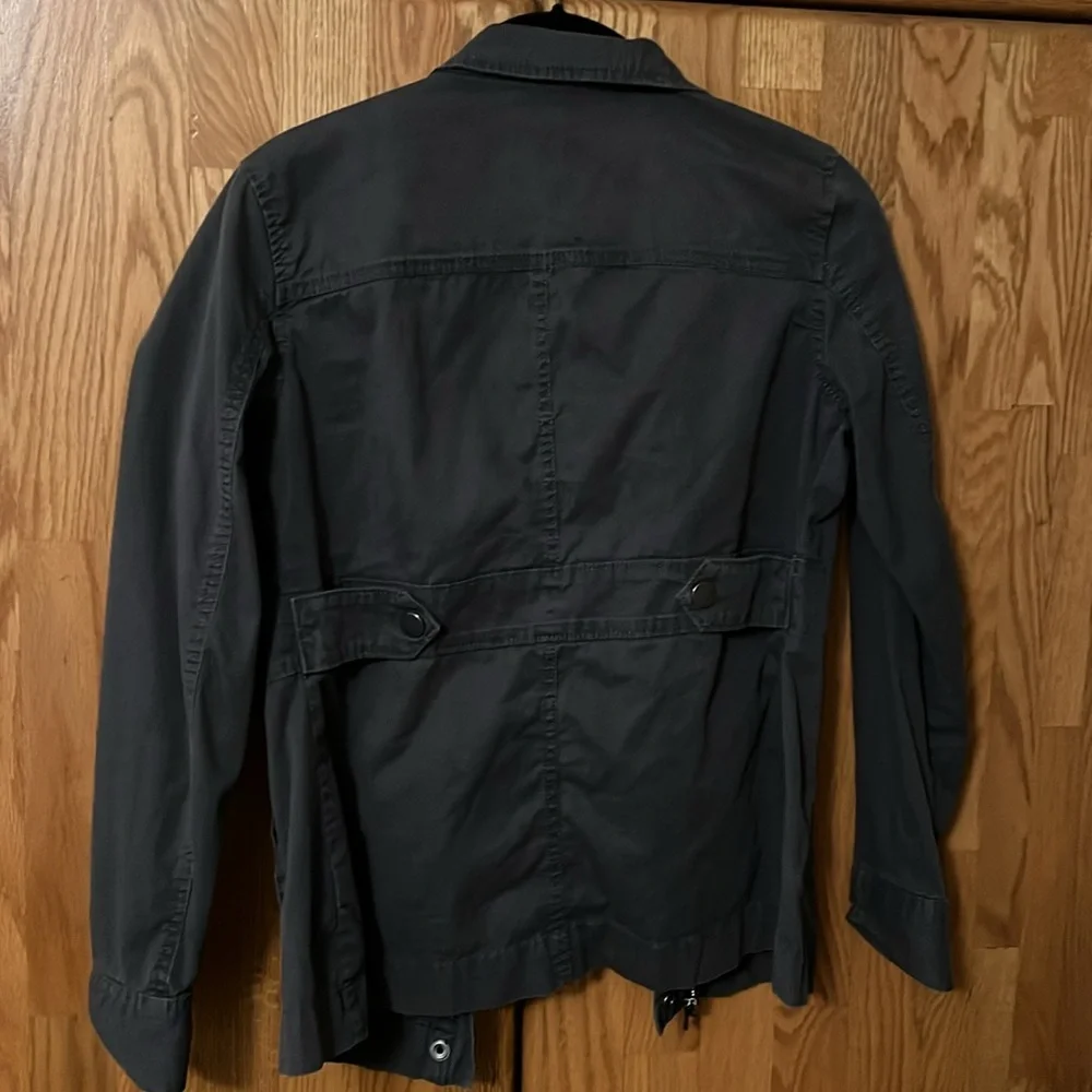 Croft & Barrow lightweight utility dark gray jacket - Picture 2 of 3